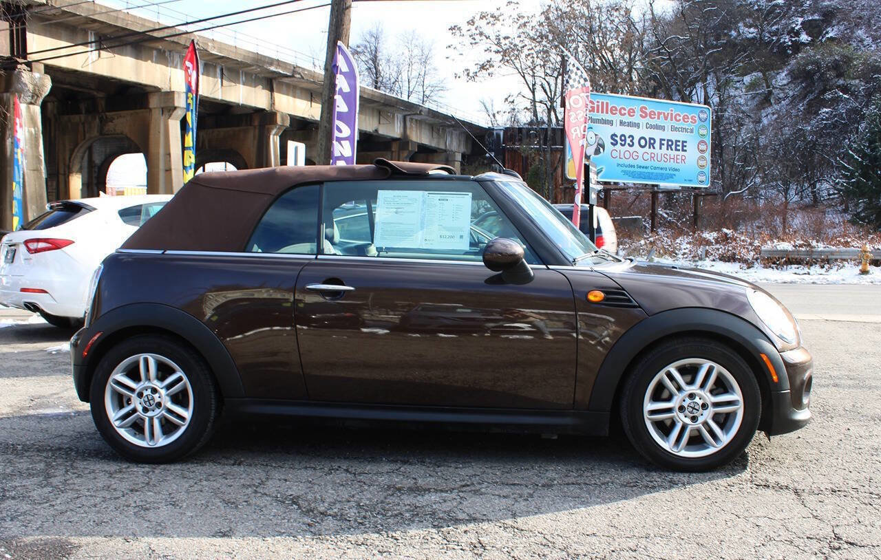 Used 2012 MINI Cooper Convertible image 9