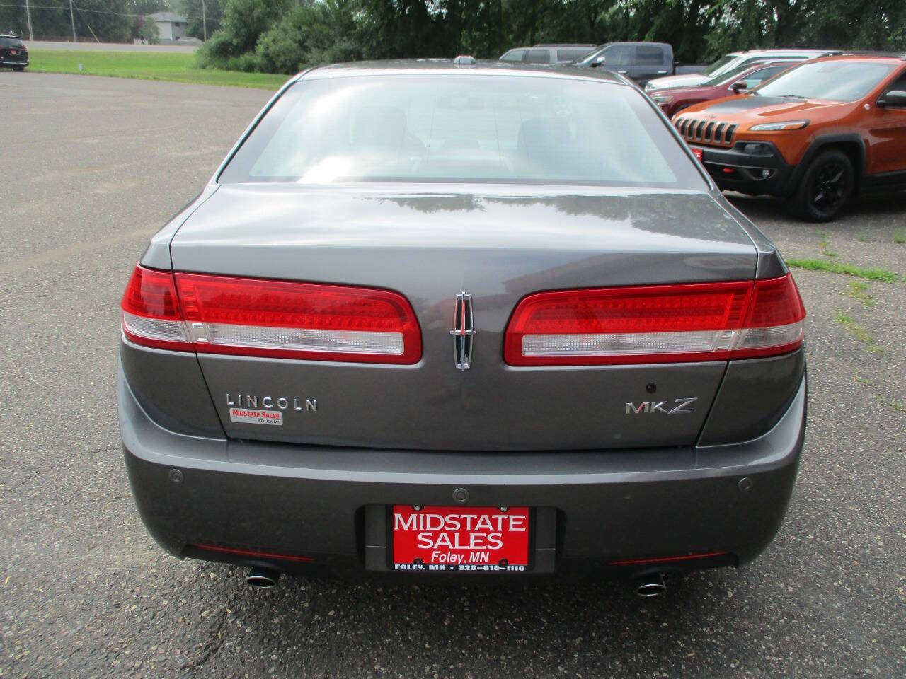 Used 2010 Lincoln MKZ FWD image 6