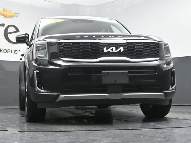 Used 2022 Kia Telluride S AWD/4WD image 3