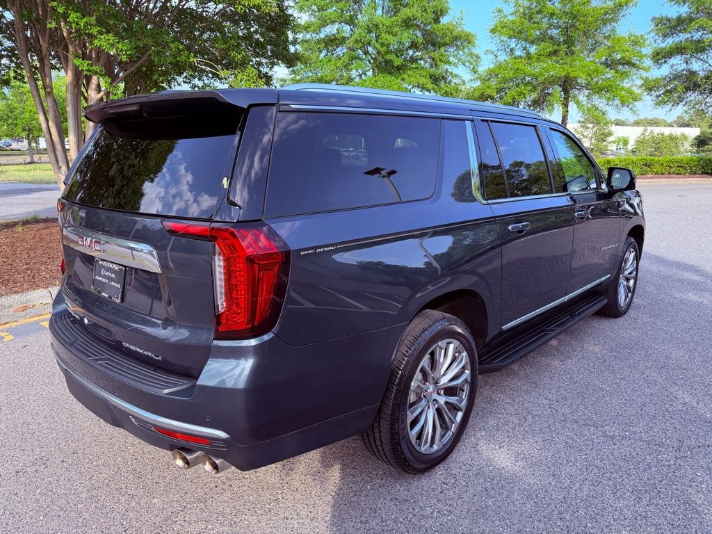 Used 2021 GMC Yukon XL Denali AWD/4WD image 18