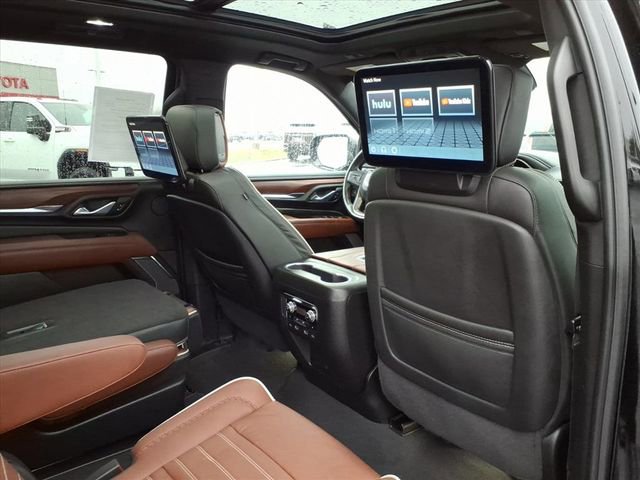Used 2024 GMC Yukon XL Denali Ultimate AWD/4WD image 25