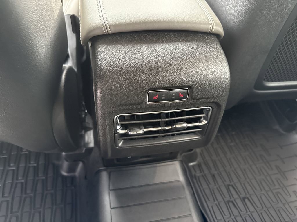 Used 2025 Lincoln Corsair Reserve w/ Equipment Group 202A image 22