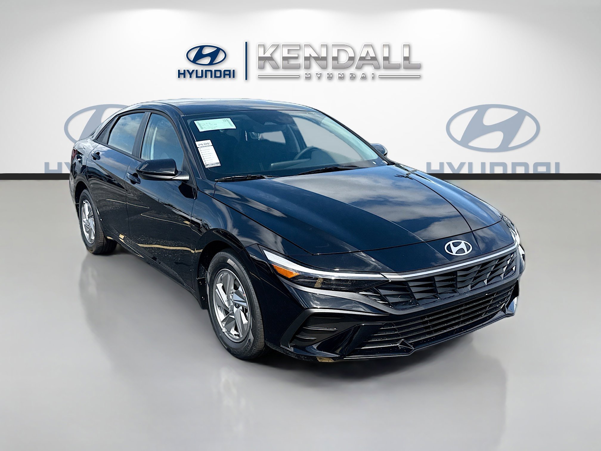 New 2026 Hyundai Elantra SE