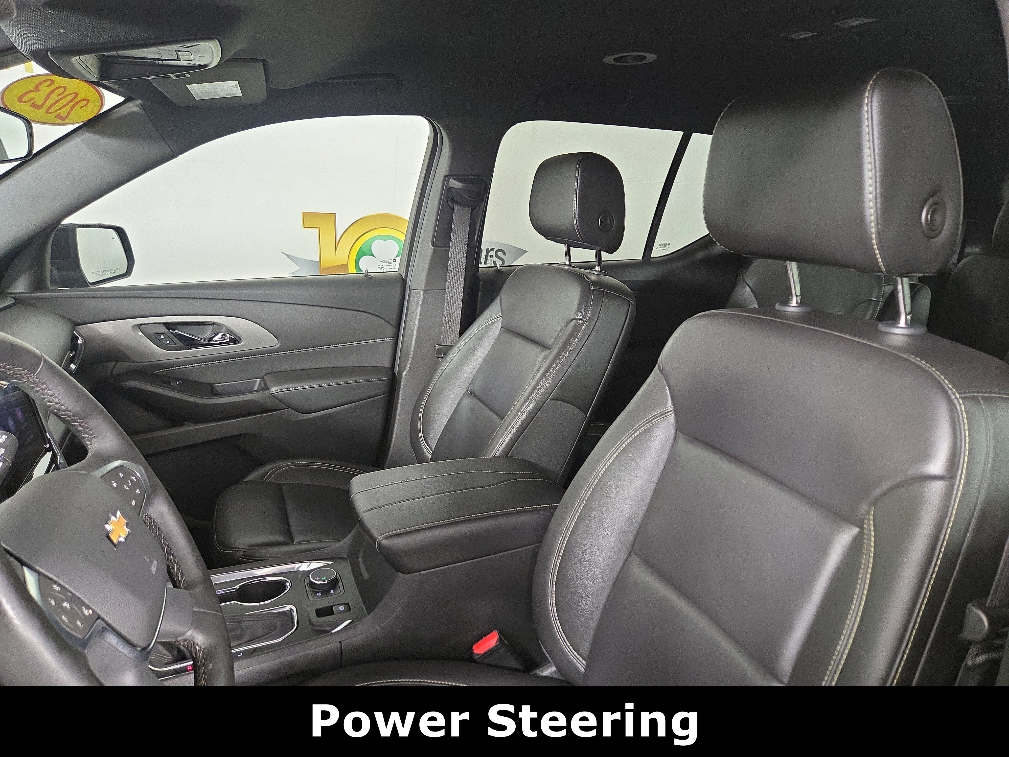 Certified 2023 Chevrolet Traverse LT w/ LPO, Floor Liner Package image 11