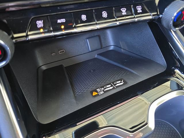 New 2026 Chevrolet Traverse RS w/ LPO, Floor Liner Package image 17
