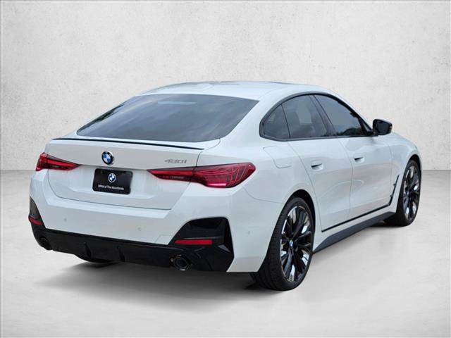 Used 2026 BMW 430i w/ M Sport Package RWD image 2