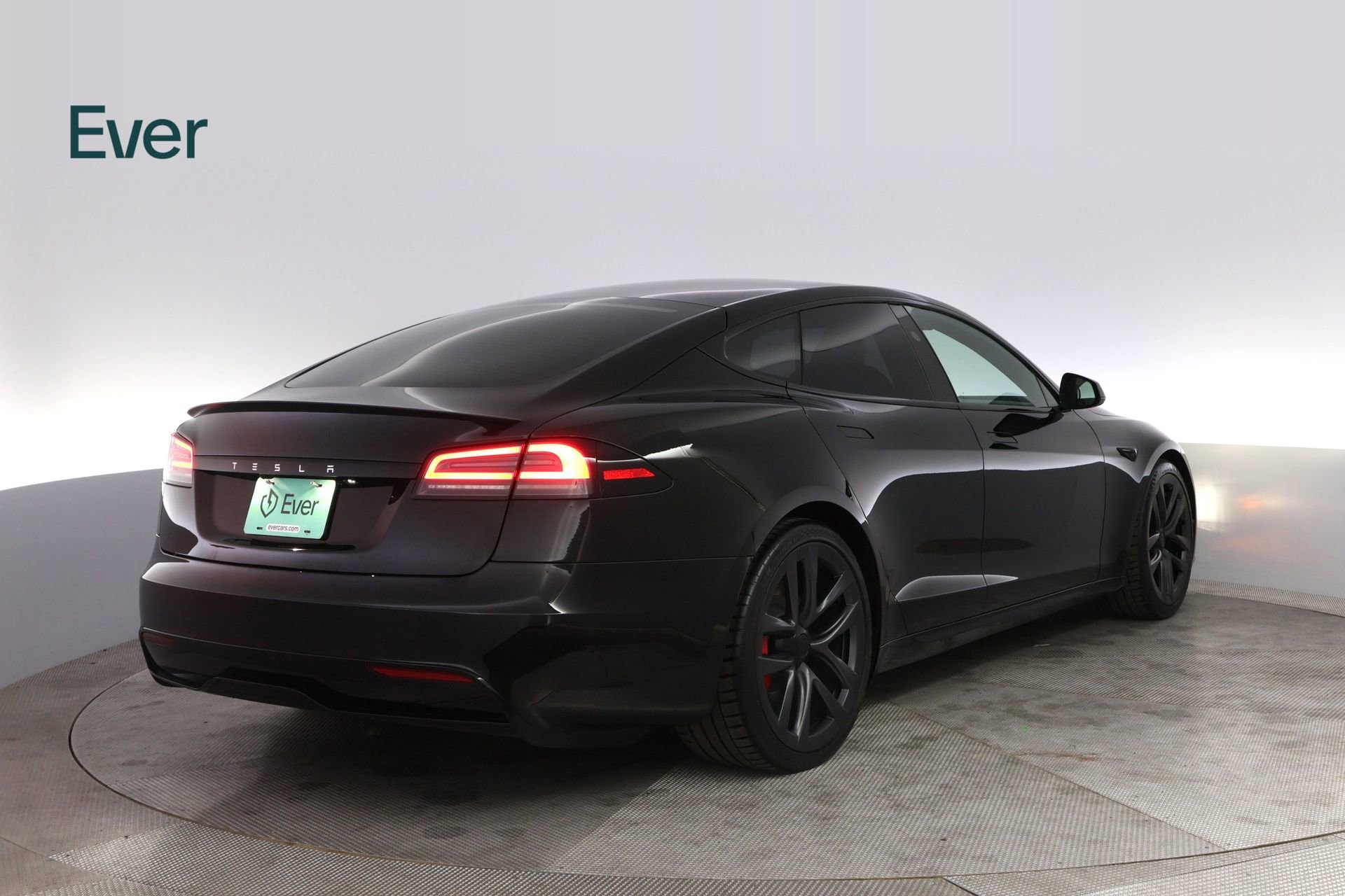 Used 2023 Tesla Model S Plaid image 3