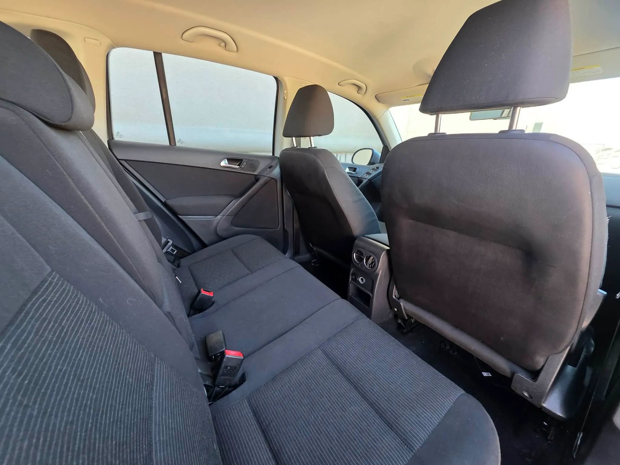 Used 2013 Volkswagen Tiguan S FWD image 15