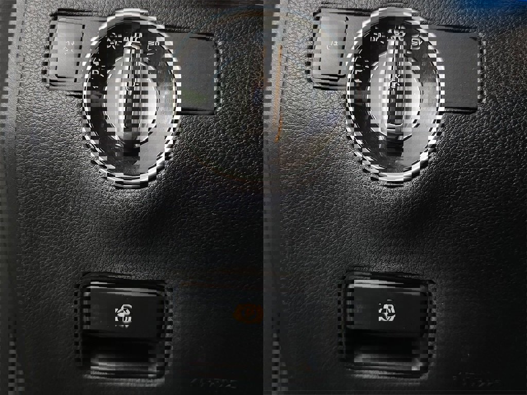 Used 2016 Mercedes-Benz GL 450 4MATIC image 29