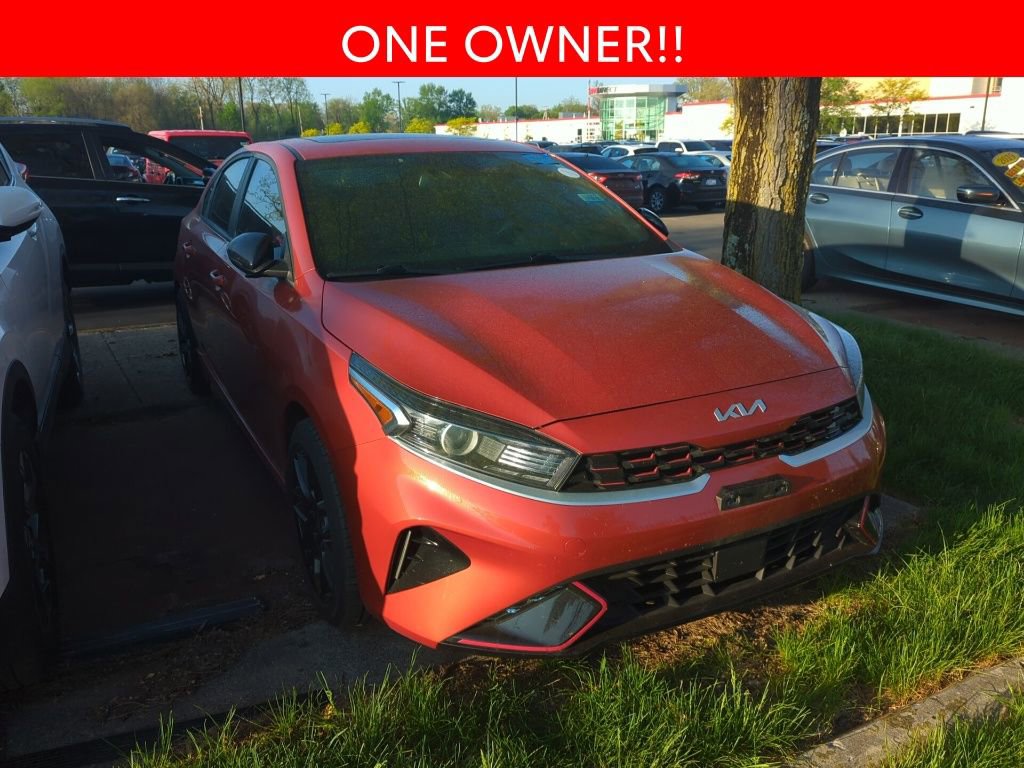 Used 2022 Kia Forte GT-Line w/ GT-Line Premium Package image 3