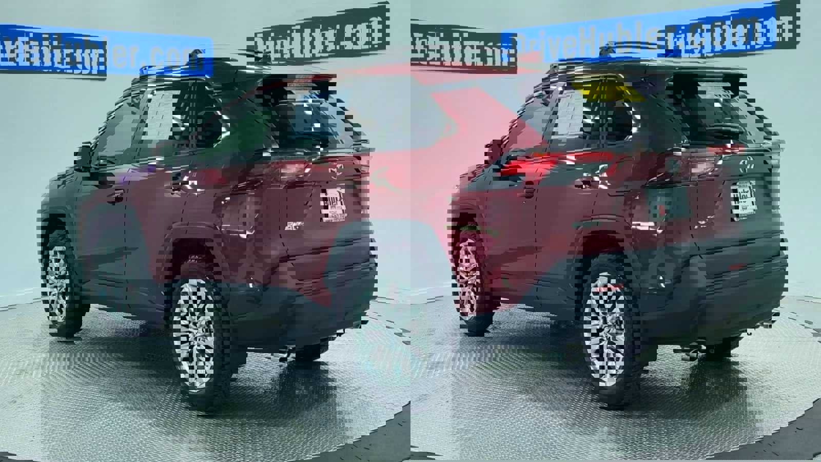 Used 2020 Toyota RAV4 XLE Premium image 44