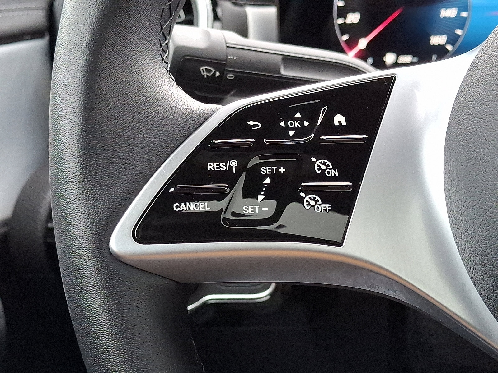 Certified 2025 Mercedes-Benz CLA 250 4MATIC image 22