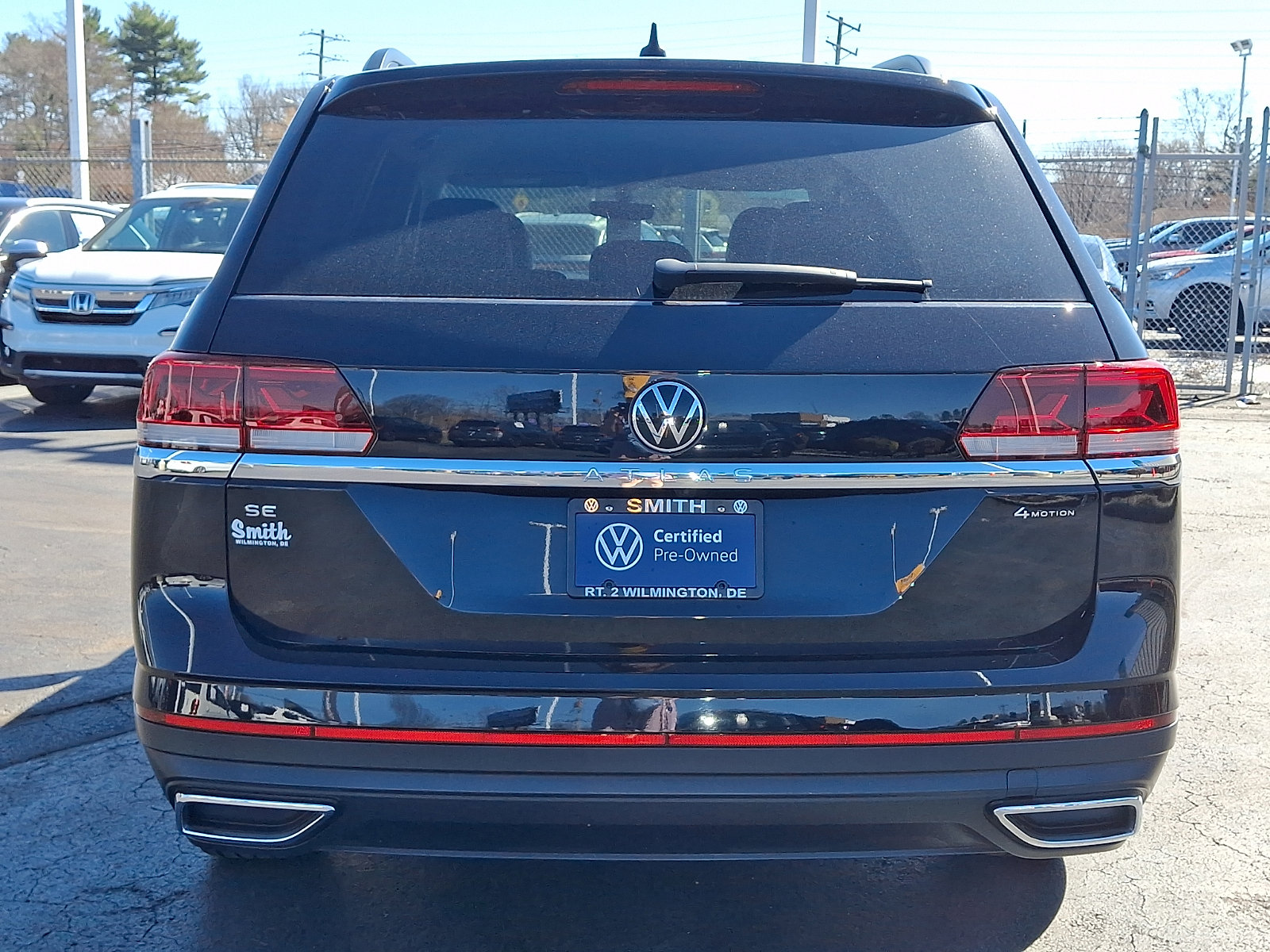 Certified 2023 Volkswagen Atlas SE image 5