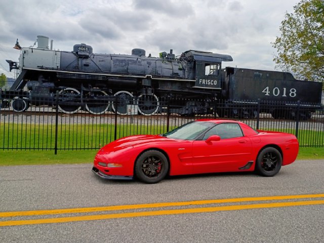 Used 2001 Chevrolet Corvette Z06 w/ Memory Pkg RWD image 1