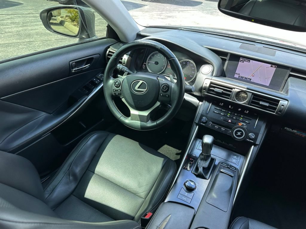 Used 2014 Lexus IS 350 w/ Navigation Package RWD image 29