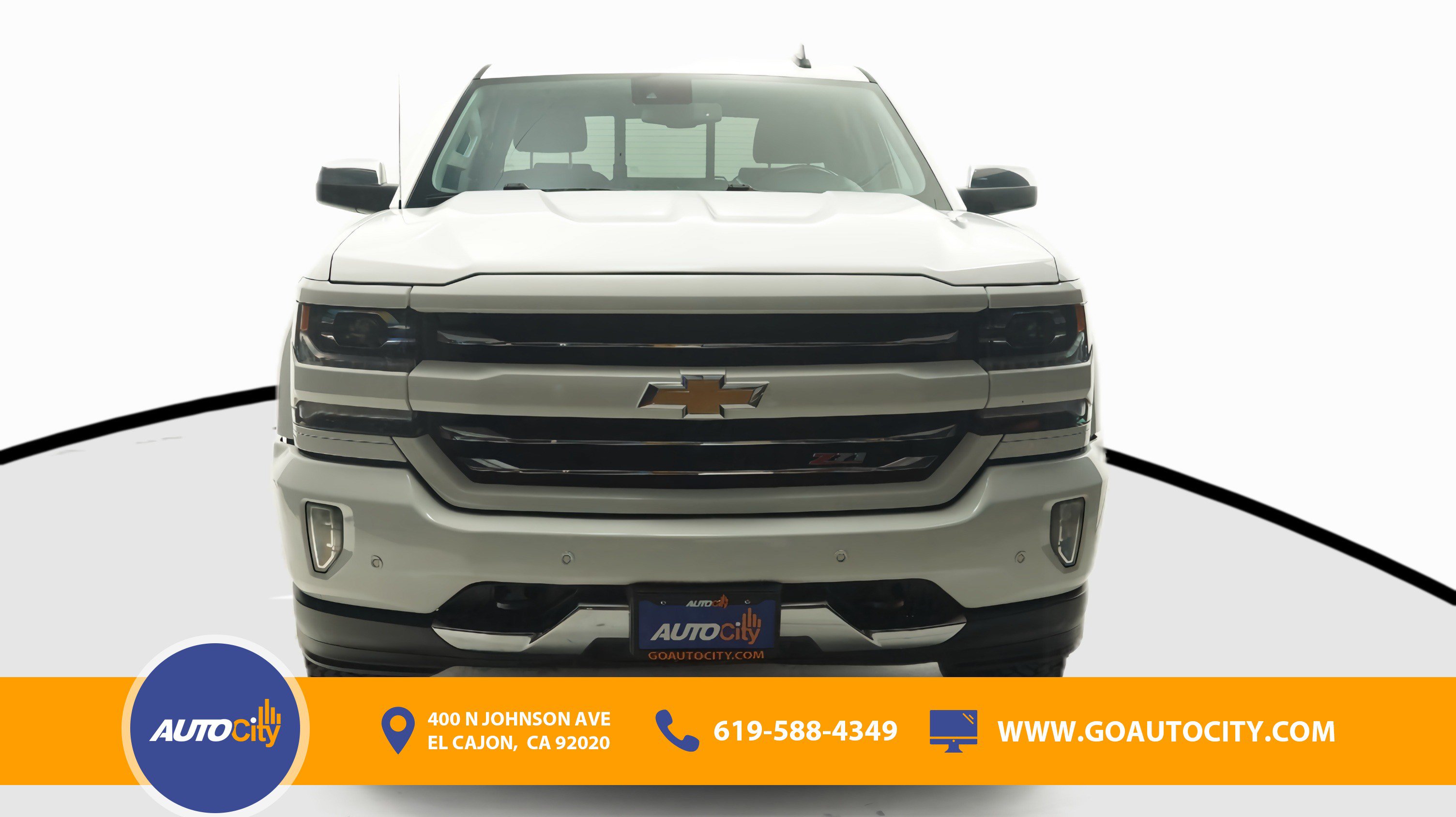 Used 2018 Chevrolet Silverado 1500 LTZ Z71 w/ LTZ Plus Package AWD/4WD image 4