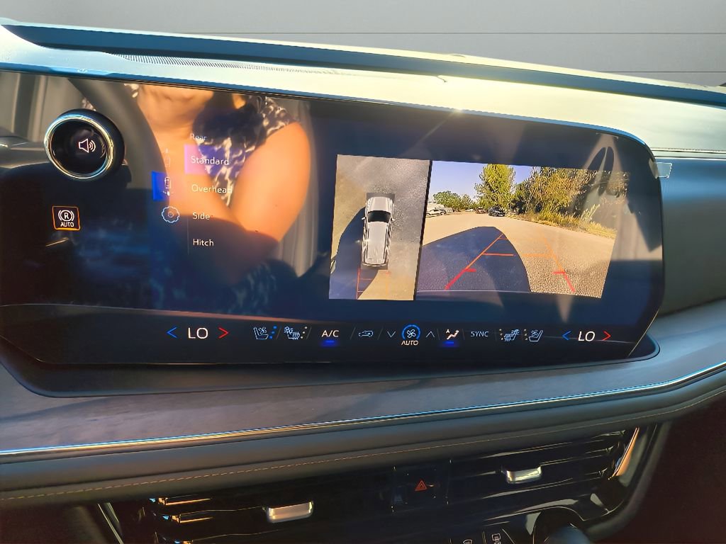 New 2026 Chevrolet Tahoe High Country image 30