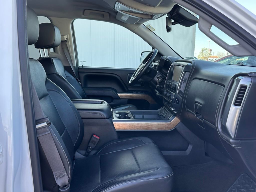 Used 2015 Chevrolet Silverado 1500 LTZ w/ LTZ Plus Package image 21