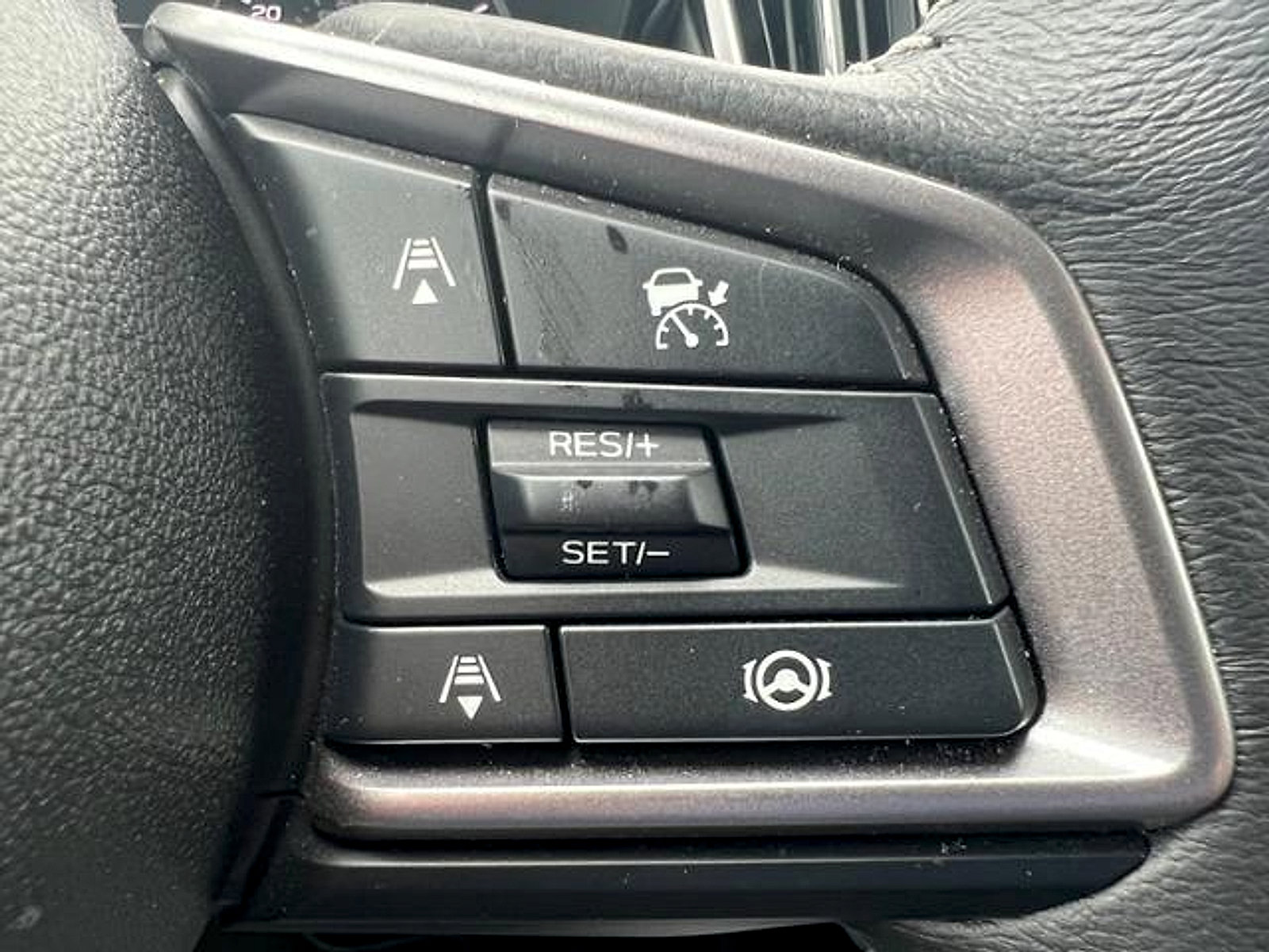 Certified 2025 Subaru Outback Premium AWD/4WD image 22