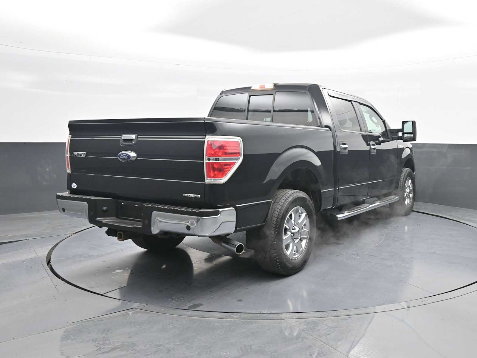 Used 2014 Ford F150 XLT w/ Equipment Group 302A Luxury image 7