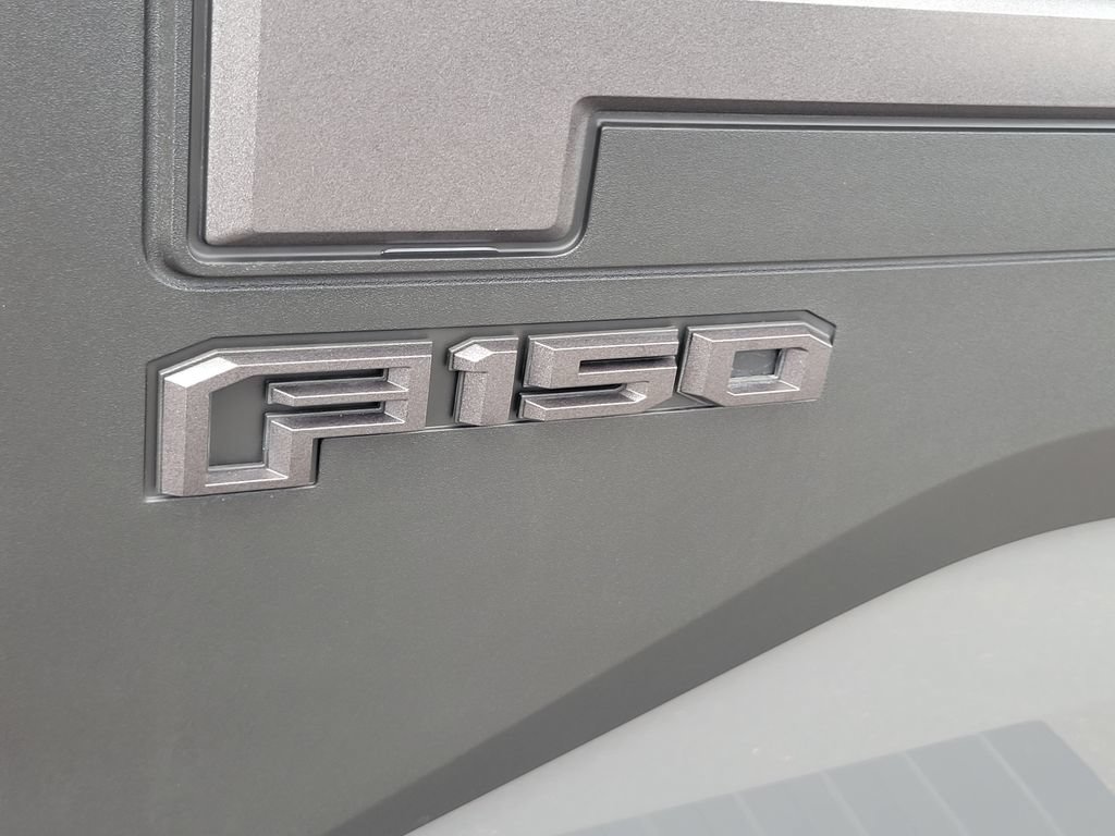 Used 2020 Ford F150 Raptor w/ Equipment Group 802A Luxury AWD/4WD image 26