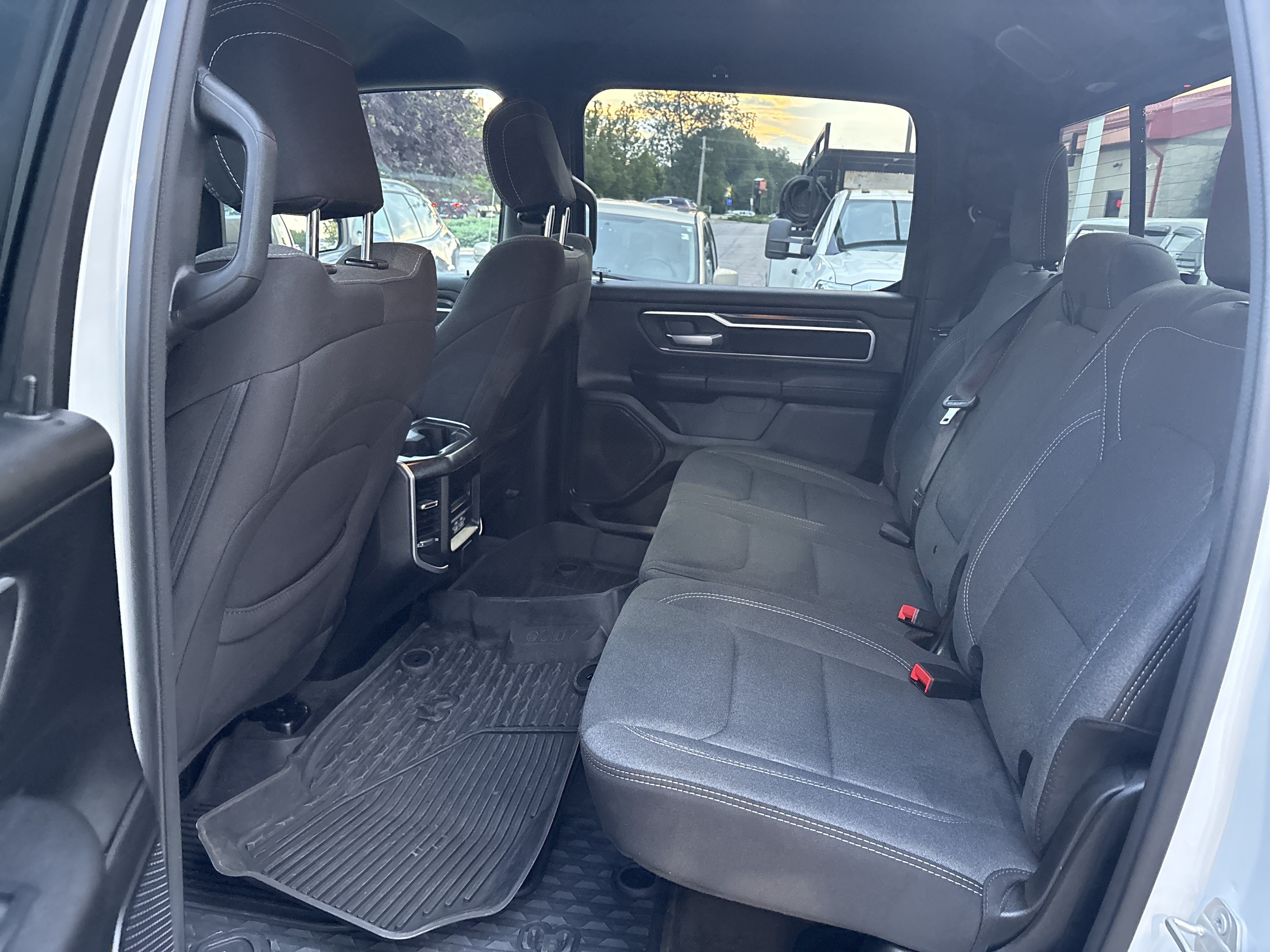 Used 2023 RAM 1500 Big Horn AWD/4WD image 13