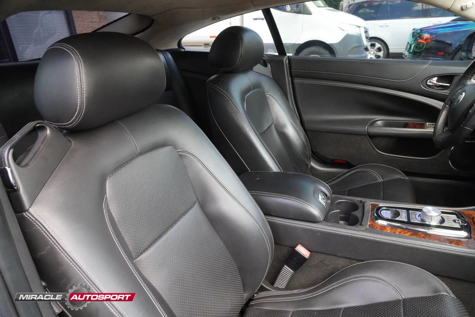 Used 2011 Jaguar XK Coupe image 26