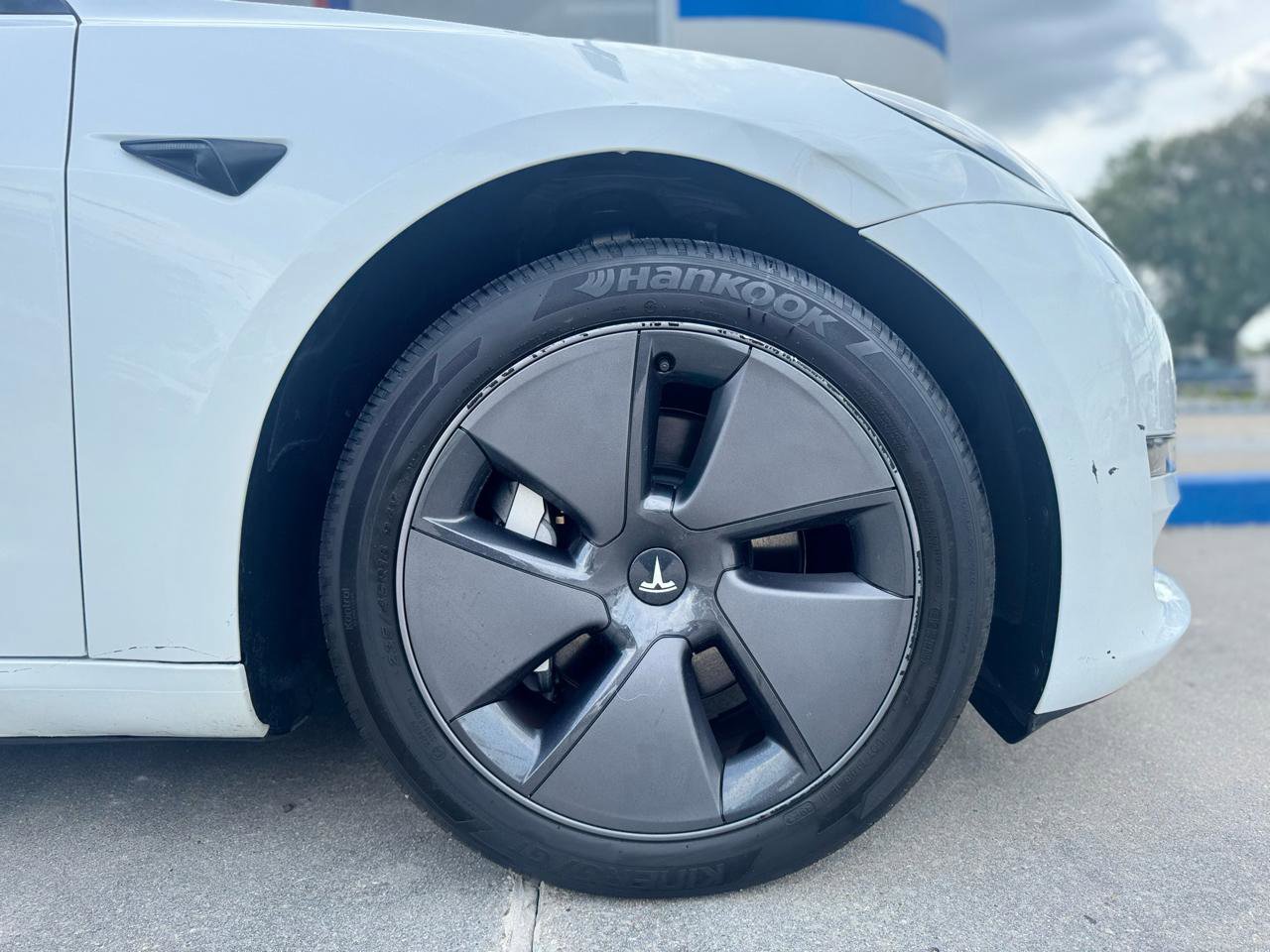 Used 2023 Tesla Model 3 Standard Range RWD image 23