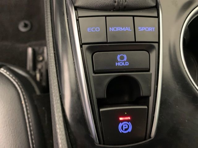 Used 2019 Toyota Camry XSE image 26
