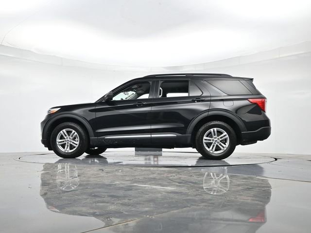 Used 2022 Ford Explorer XLT image 36