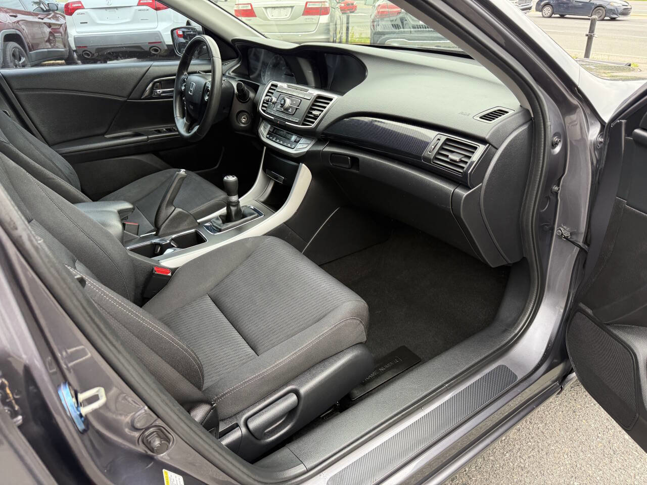 Used 2014 Honda Accord Sport image 13