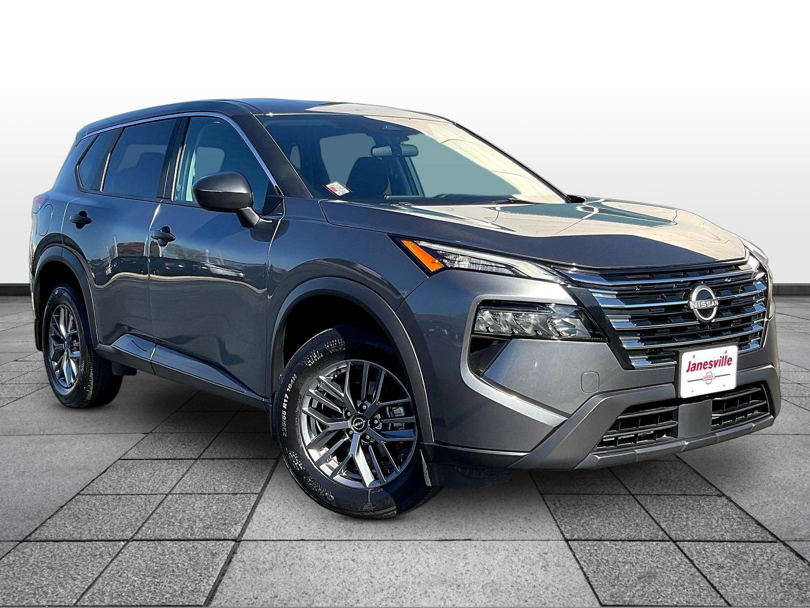 Used 2024 Nissan Rogue S AWD/4WD image 1