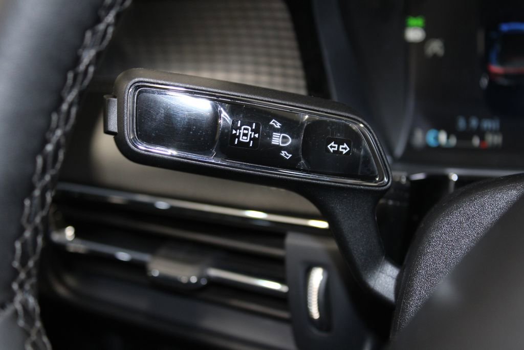 New 2026 Lincoln Corsair Premiere image 38