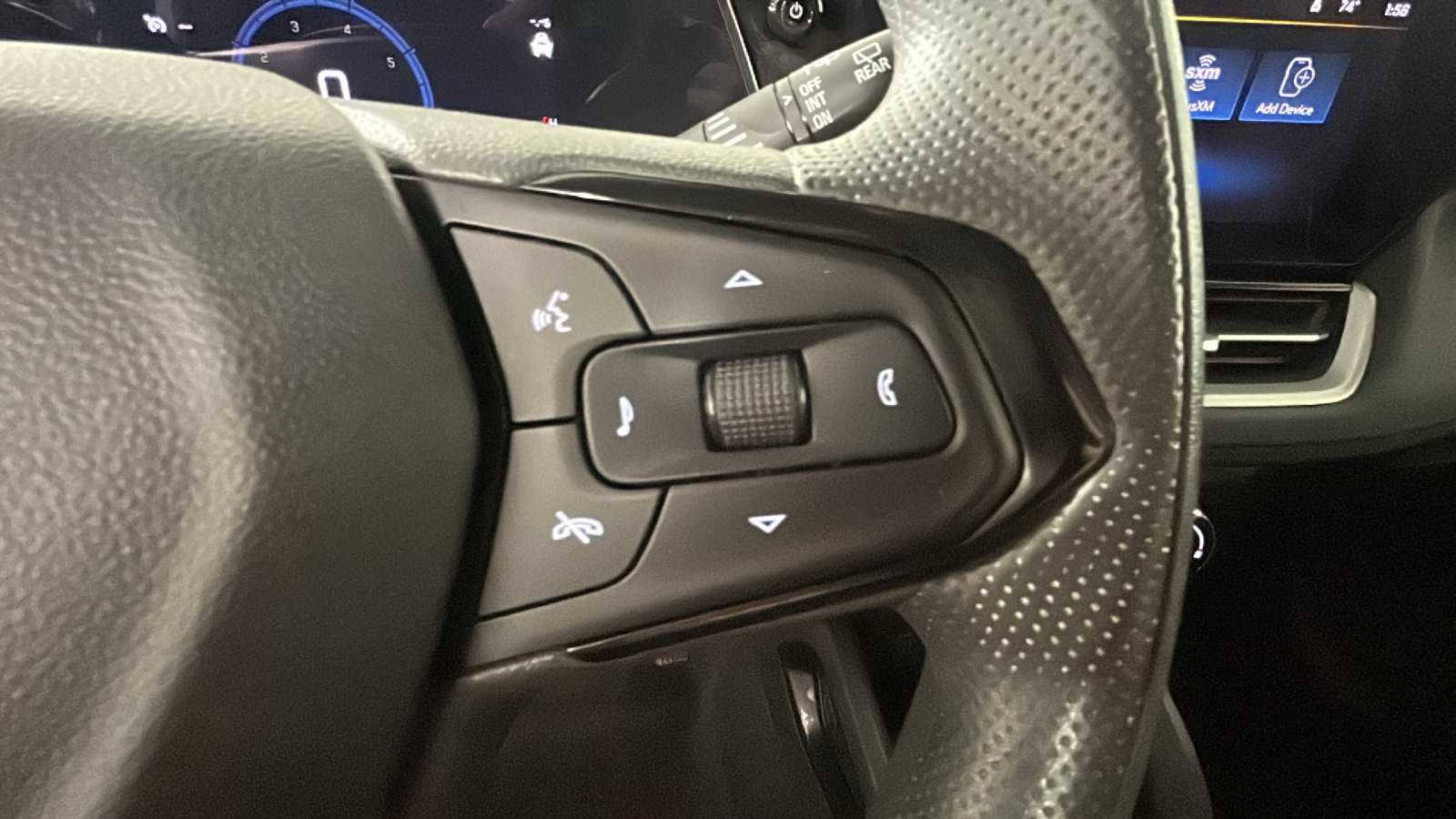 Used 2025 Chevrolet TrailBlazer LT AWD/4WD image 20