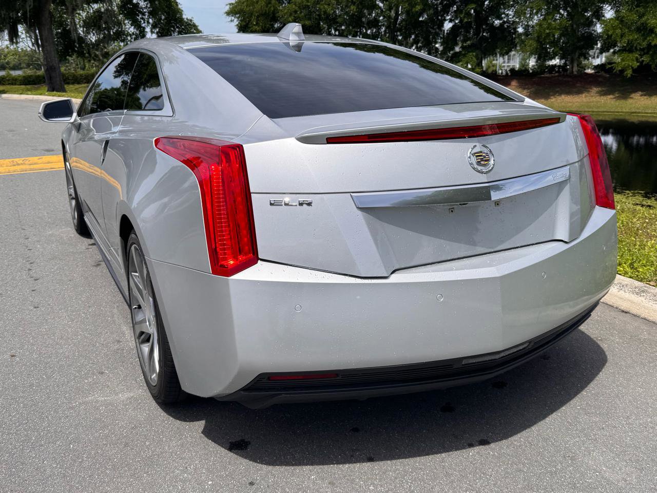Used 2014 Cadillac ELR w/ Luxury Package FWD image 15
