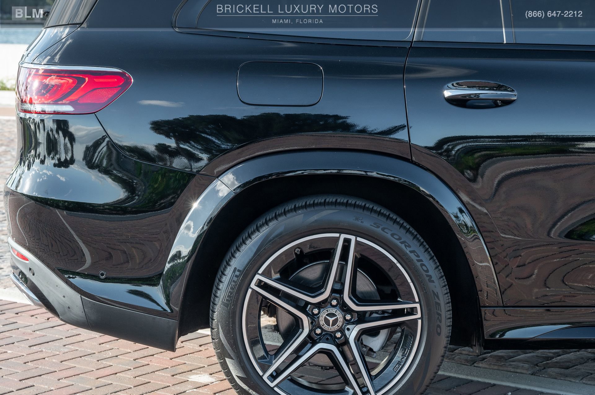 Used 2023 Mercedes-Benz GLS 450 4MATIC image 44