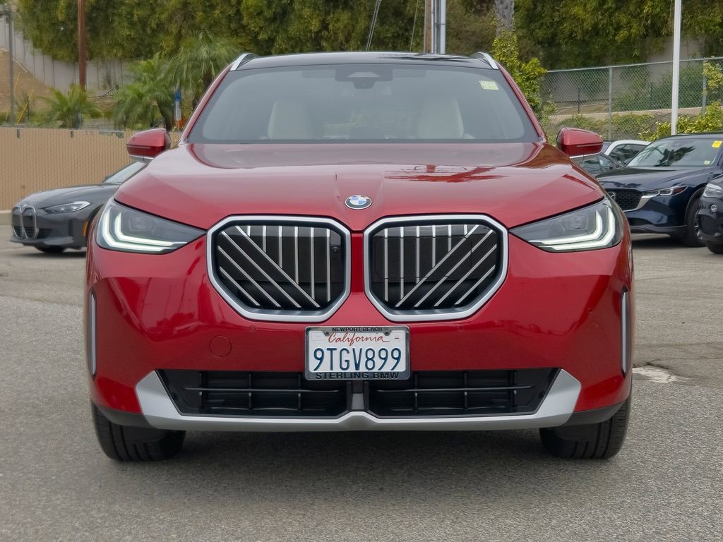 Used 2025 BMW X3 xDrive30i w/ Premium Package AWD/4WD image 3