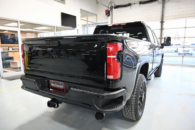 New 2026 Chevrolet Silverado 2500 High Country w/ Midnight Edition image 5