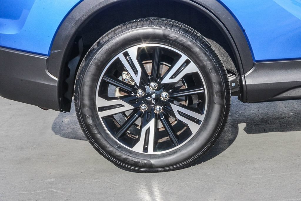 Used 2024 Mitsubishi Eclipse Cross SE AWD/4WD image 12