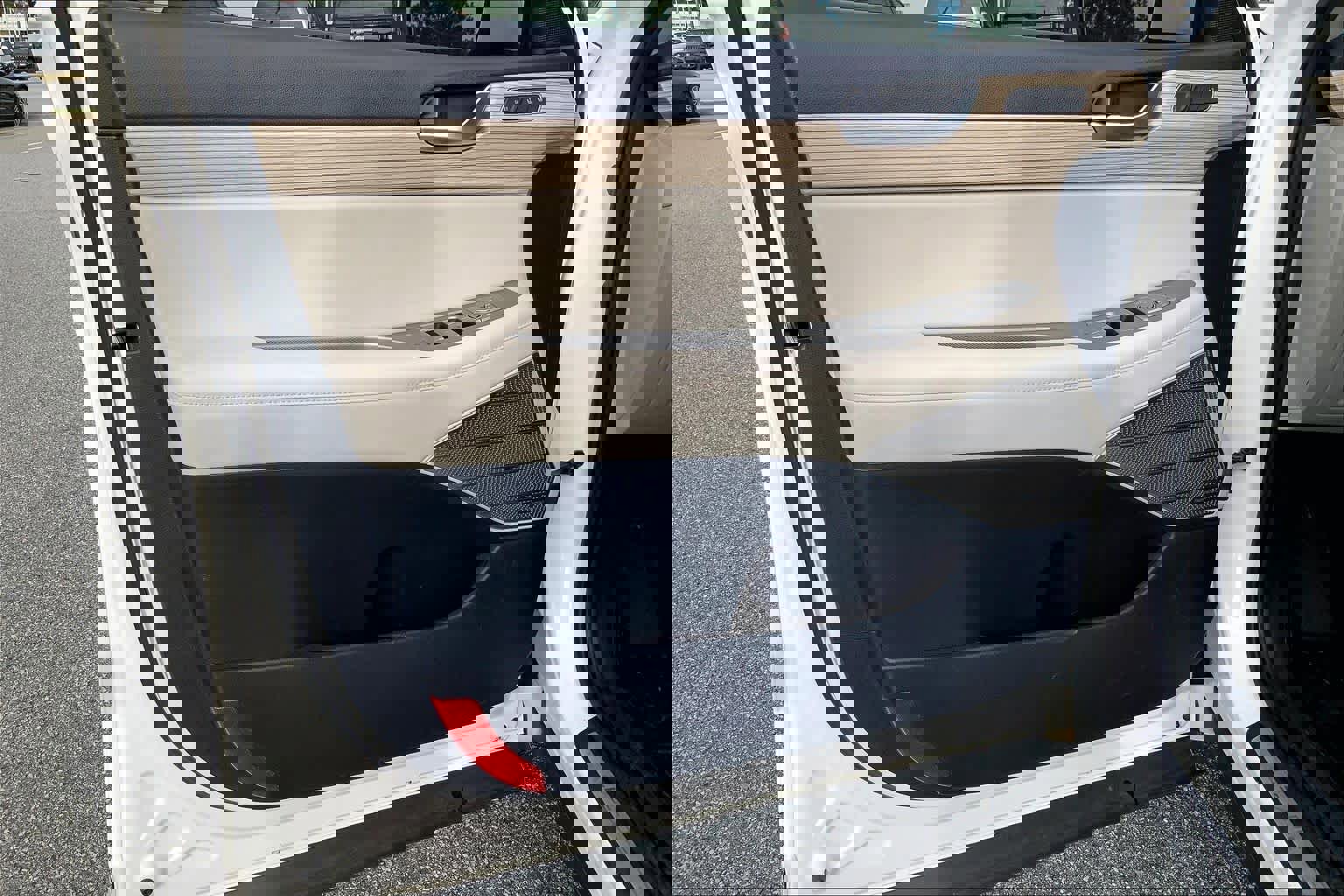 Used 2021 Hyundai Palisade Limited image 21