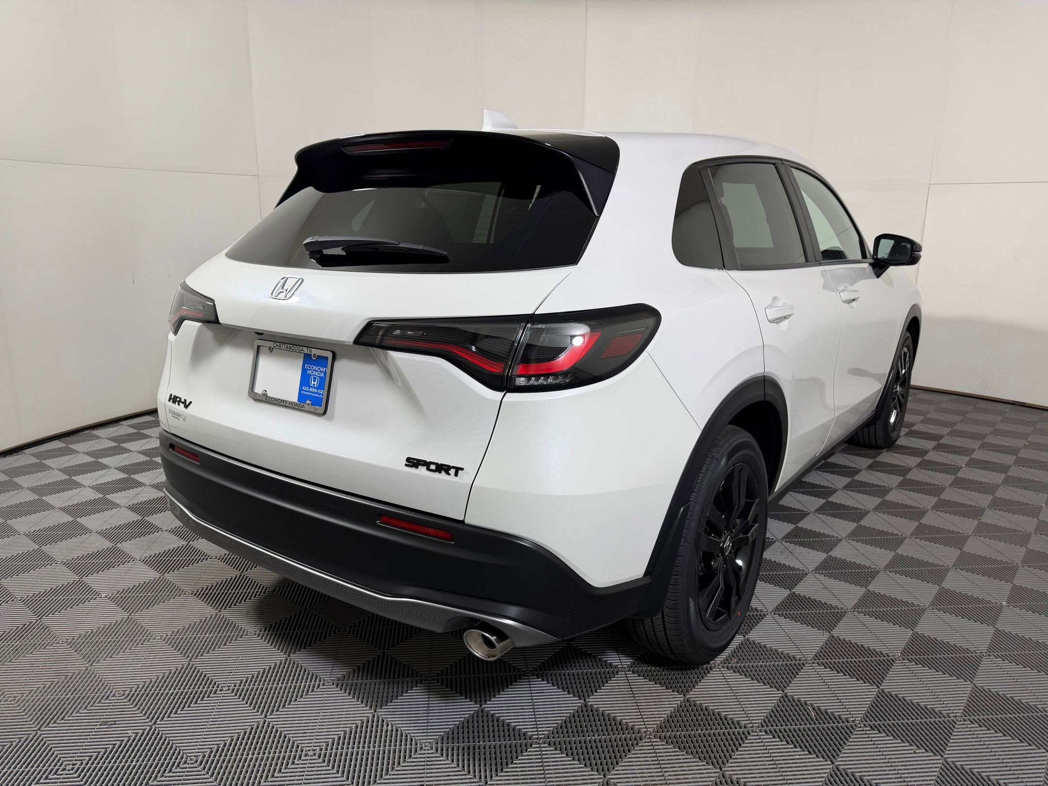 New 2026 Honda HR-V Sport image 8