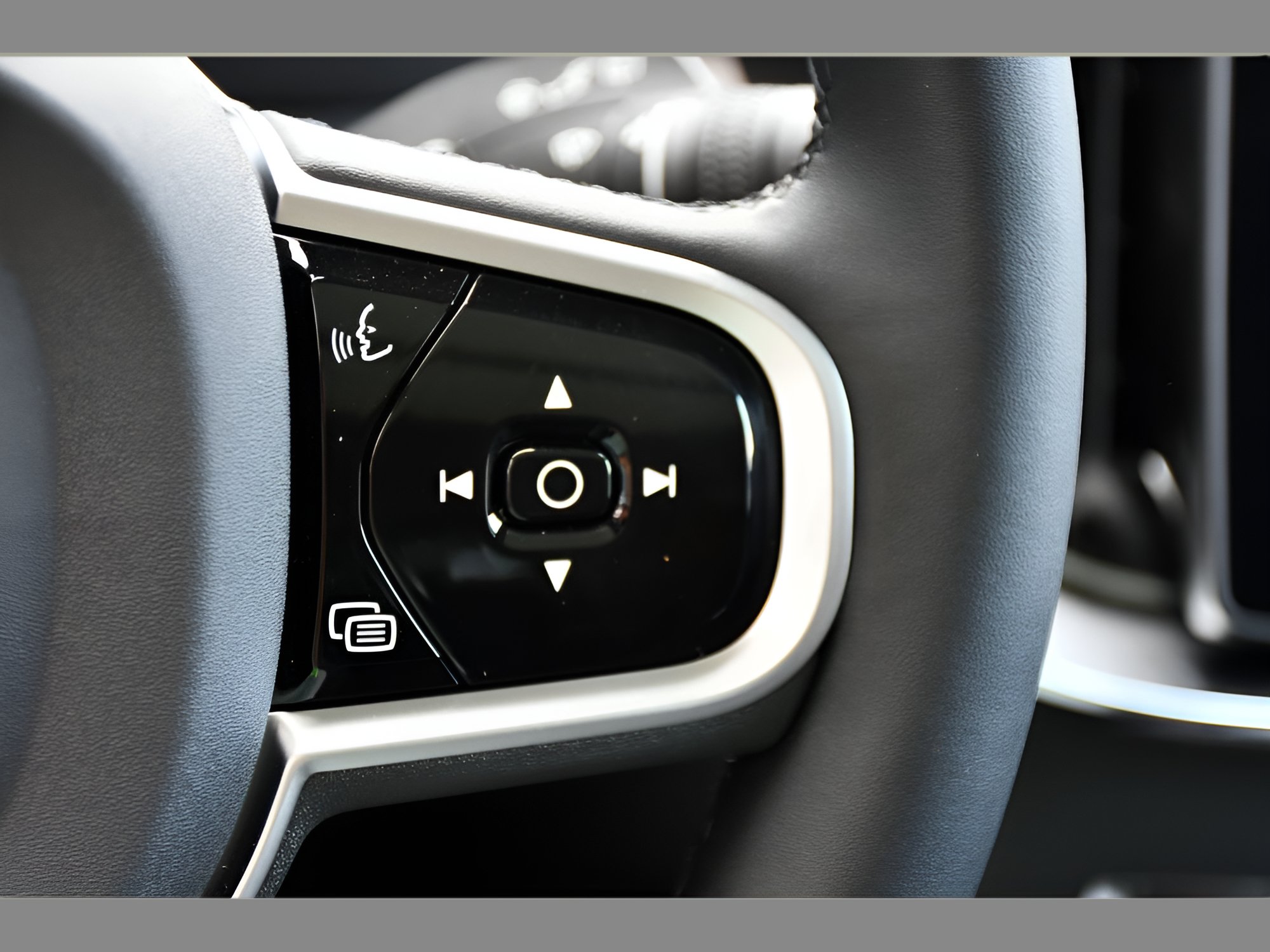 New 2026 Volvo XC90 B6 Ultra w/ Protection Package Premier AWD/4WD image 36