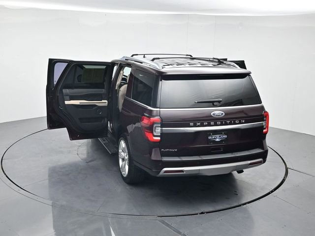 Used 2023 Ford Expedition Platinum image 46
