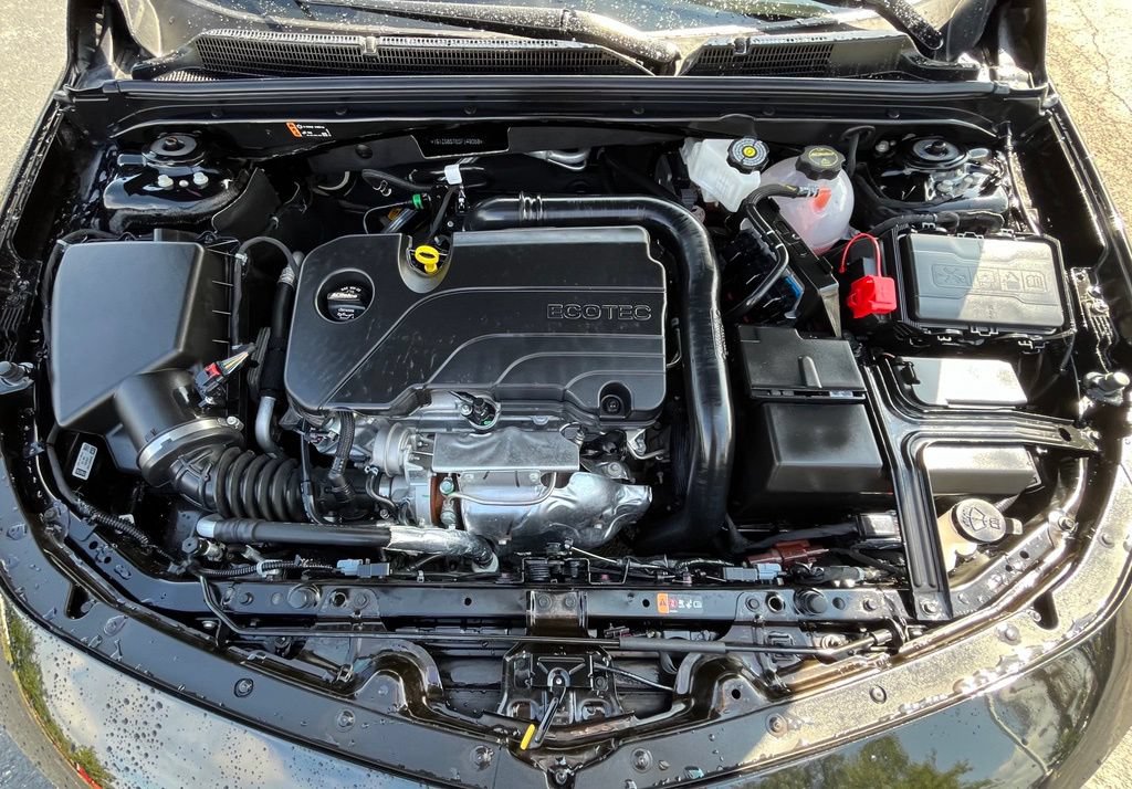 Certified 2025 Chevrolet Malibu RS w/ LPO, Floor Liner Package FWD image 10