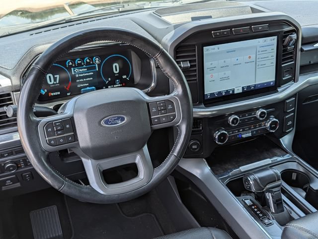 Used 2022 Ford F150 Lariat RWD image 13