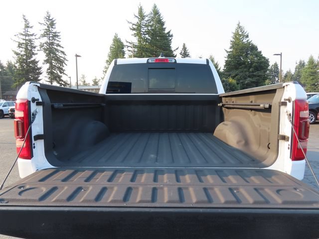 Used 2021 RAM 1500 Laramie w/ Sport Appearance Package AWD/4WD image 8