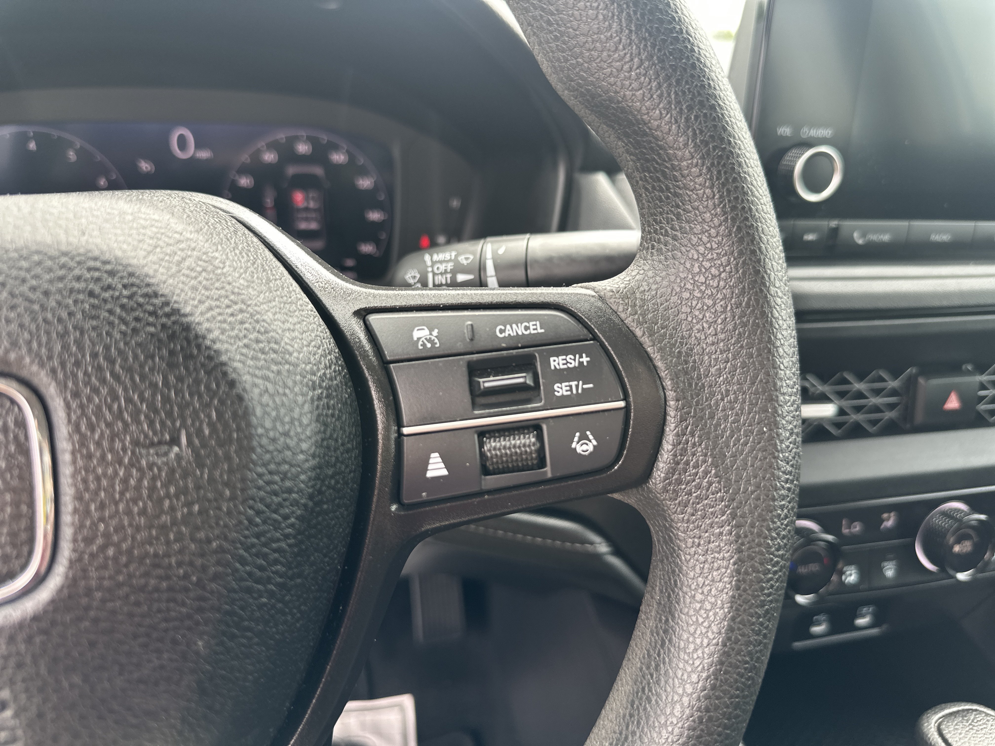 Used 2025 Honda Accord SE image 27