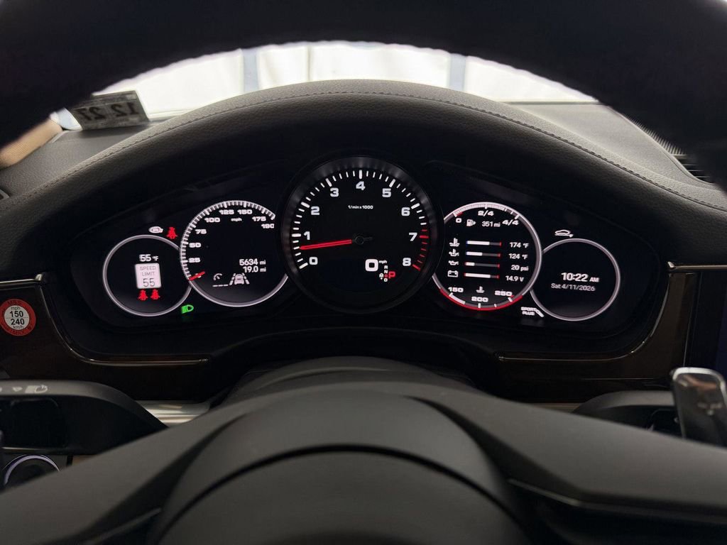 Used 2023 Porsche Panamera 4 Platinum Edition AWD/4WD image 21