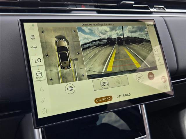 New 2026 Land Rover Range Rover SE image 14