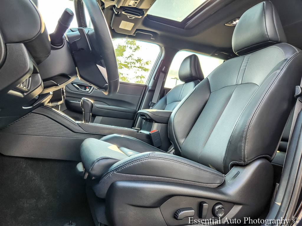 Certified 2026 Subaru Outback Touring XT AWD/4WD image 7